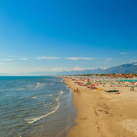 Suite Ondina Viareggio Apartments - Happy Rentals Dış mekan fotoğraf