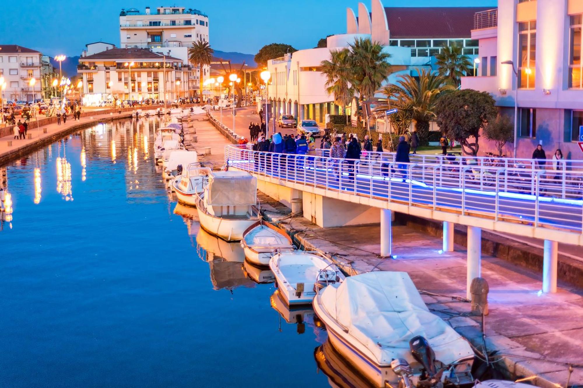 Suite Ondina Viareggio Apartments Dış mekan fotoğraf